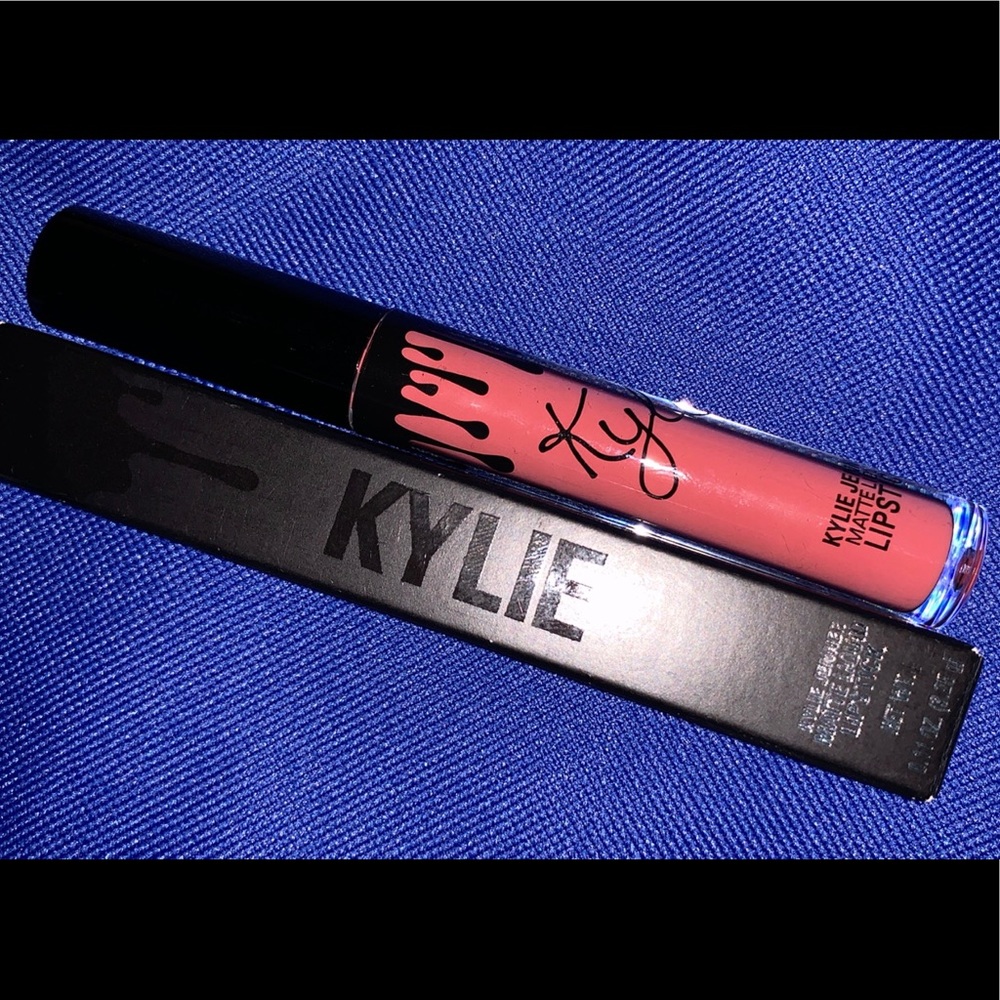 Matte Liquid Lipstick
